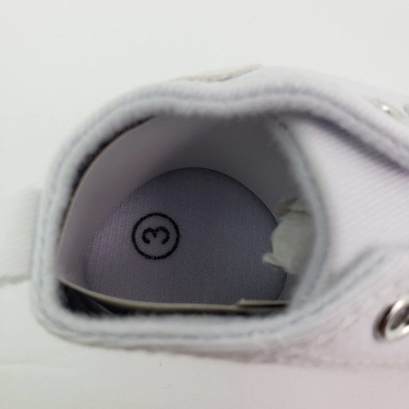 Unbranded Infant Baby Size 0-6 Months White Canvas Denim Sneaker Shoes - Picture 11 of 11